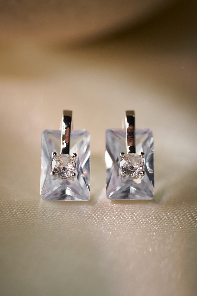 Aretes Stud Brillo Eterno