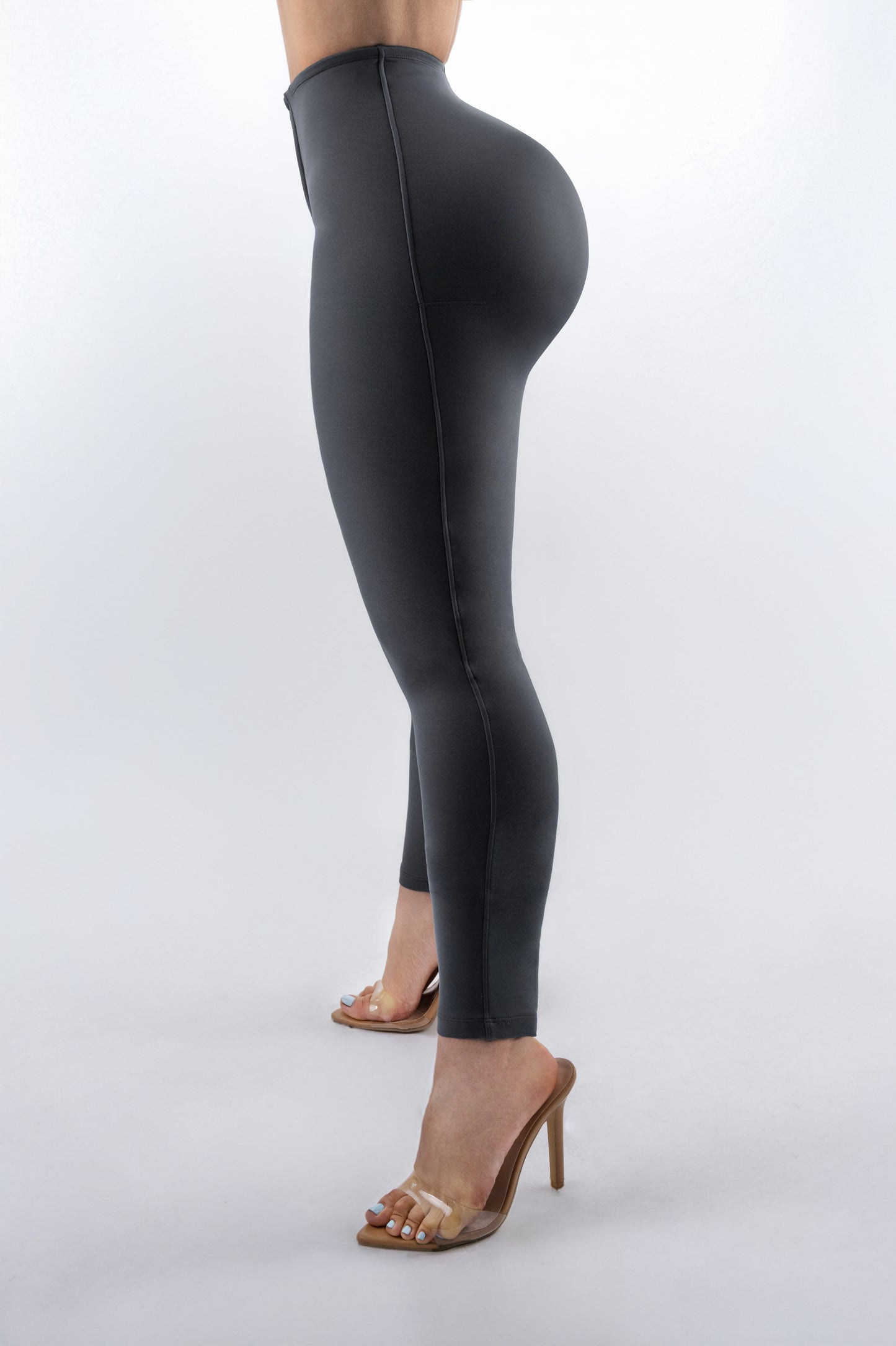 Luxury Booty Skinny Titanium